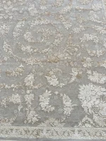 فرش بژ طلایی گل برجسته آژمان 1200 شانه