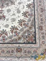 فرش 1200 شانه گل برجسته کرم طرح بهارستان